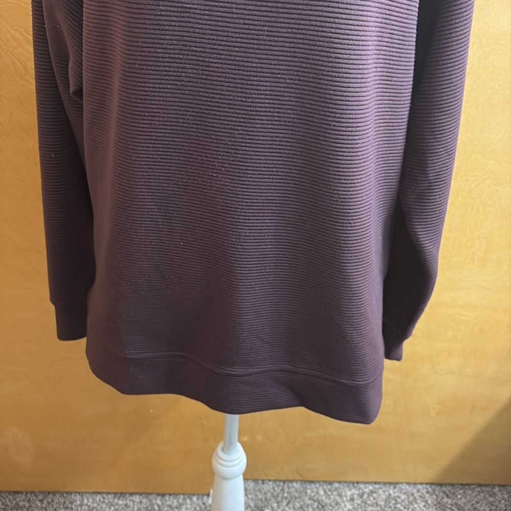 Zella Dark Purple Ribbed Pullover Sweatshirt Oversized S With Side Slits - Picture 3 of 12